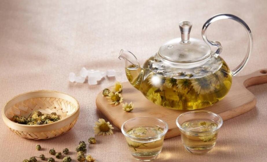 常喝菊花茶有什么好处 常喝菊花茶有什么好处