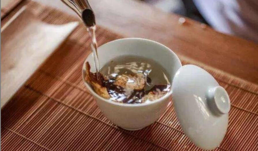 陈皮红茶可以一起泡吗 陈皮红茶可以一起泡吗