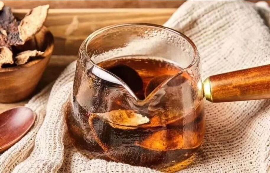 ��Ƥ��ˮ�ȵĹ�Ч