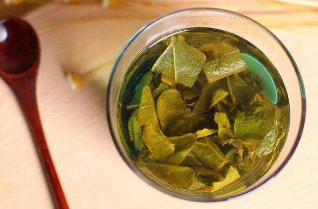 ���Ϻ�Ҷ��Ĺ�Ч������