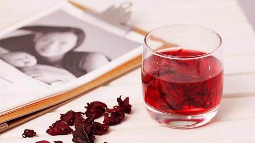 ���Ϻ�Ҷ���񻨲�Ĺ�Ч������