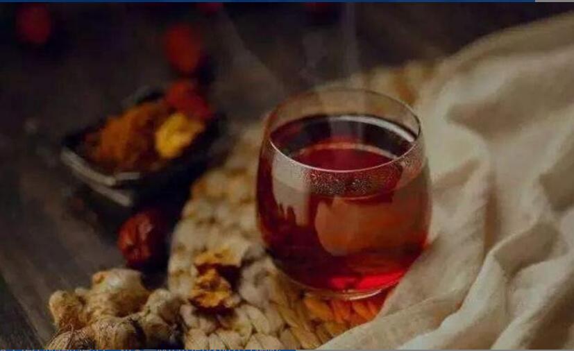 伏天喝姜枣茶的好处 伏天喝姜枣茶的好处