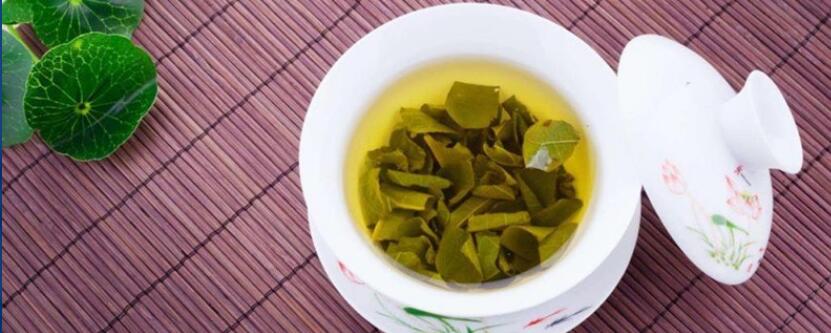 干荷叶的功效与作用 干荷叶的功效与作用