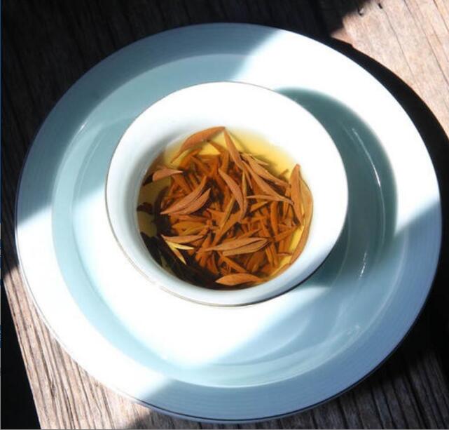 高中生可以喝金骏眉吗 高中生可以喝金骏眉吗