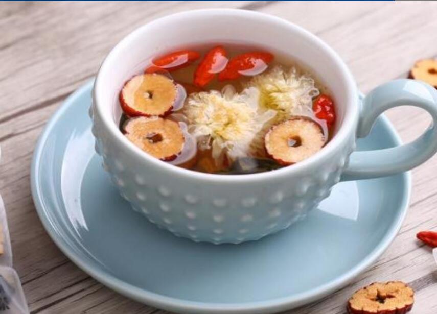 桂圆红枣枸杞茶胎菊的功效与禁忌 桂圆红枣枸杞茶胎菊的功效与禁忌