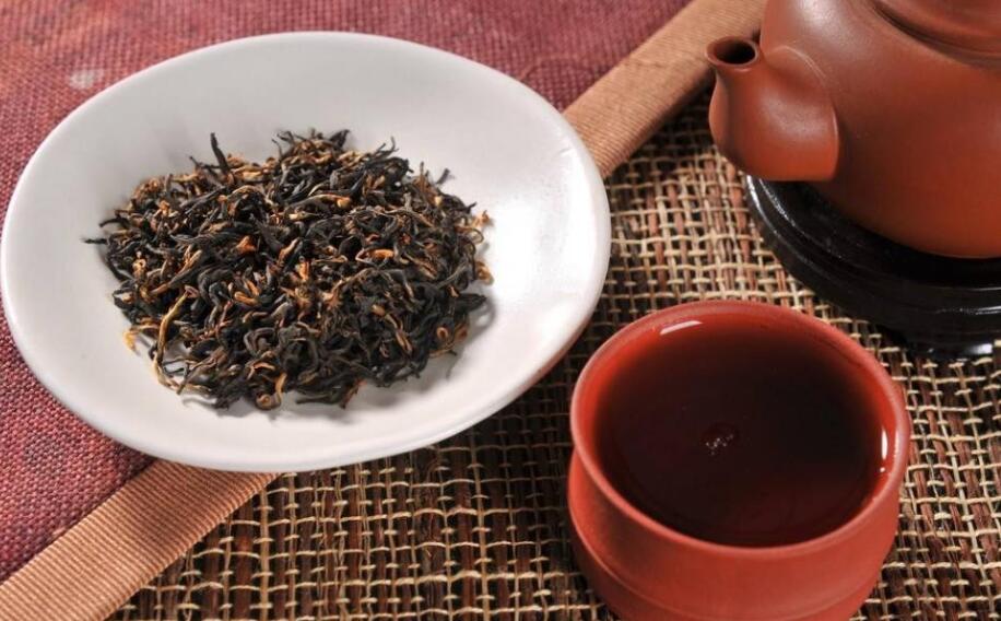 喝金骏眉有什么好处和坏处 喝金骏眉有什么好处和坏处