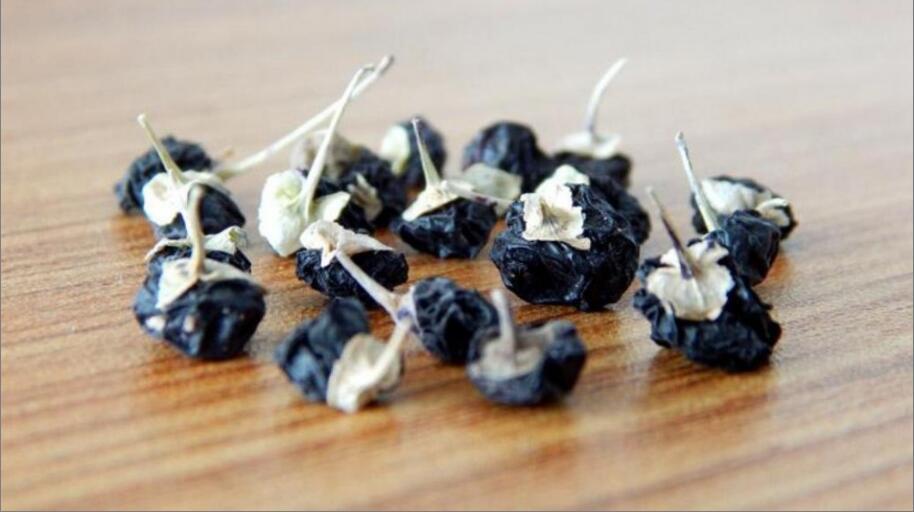 黑枸杞茶的作用和功效 黑枸杞茶的作用和功效