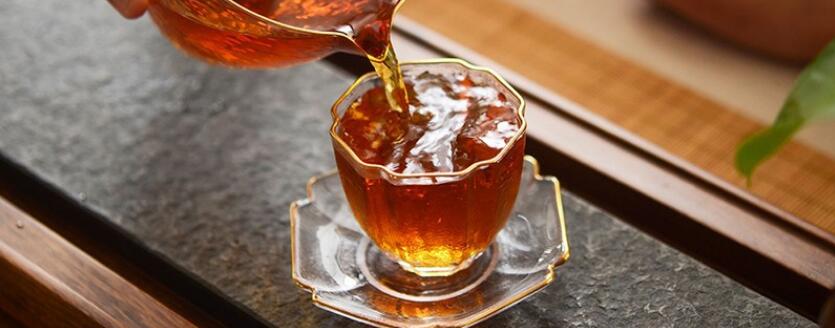 红茶绿茶普洱茶的区别和好处 红茶绿茶普洱茶的区别和好处