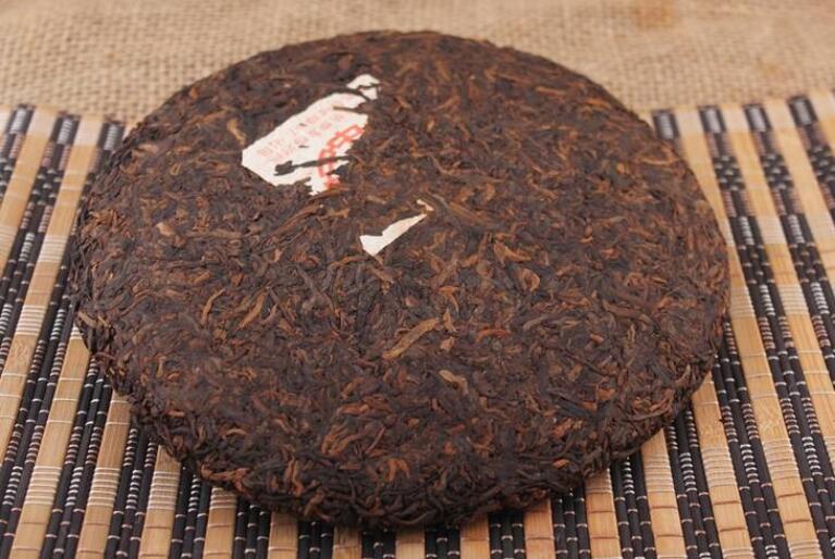 红茶绿茶普洱茶的区别和好处 红茶绿茶普洱茶的区别和好处