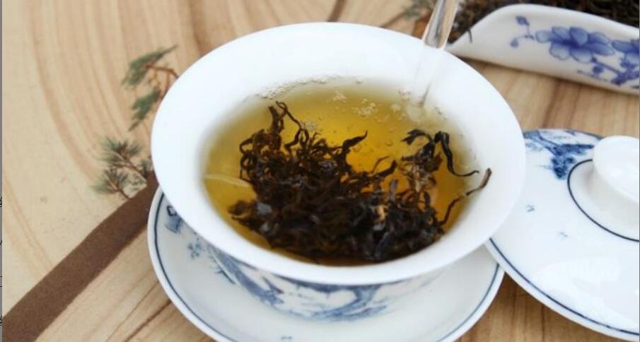 红茶有哪些功效哪些人适合喝红茶 红茶有哪些功效哪些人适合喝红茶