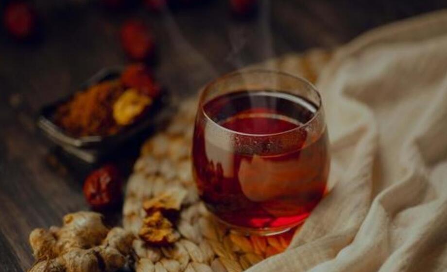 姜枣茶的做法与功效 姜枣茶的做法与功效