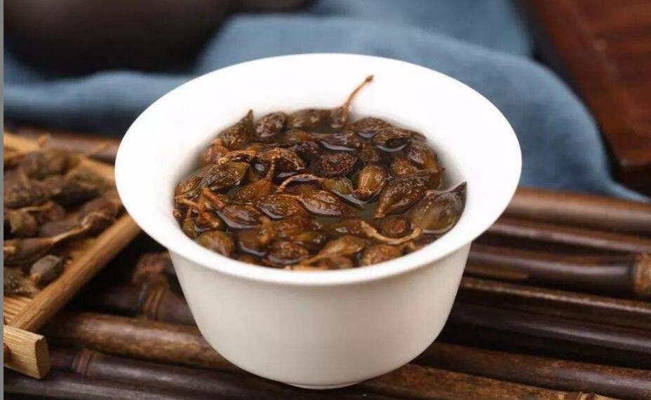 金银花和连翘泡水功效 金银花和连翘泡水功效