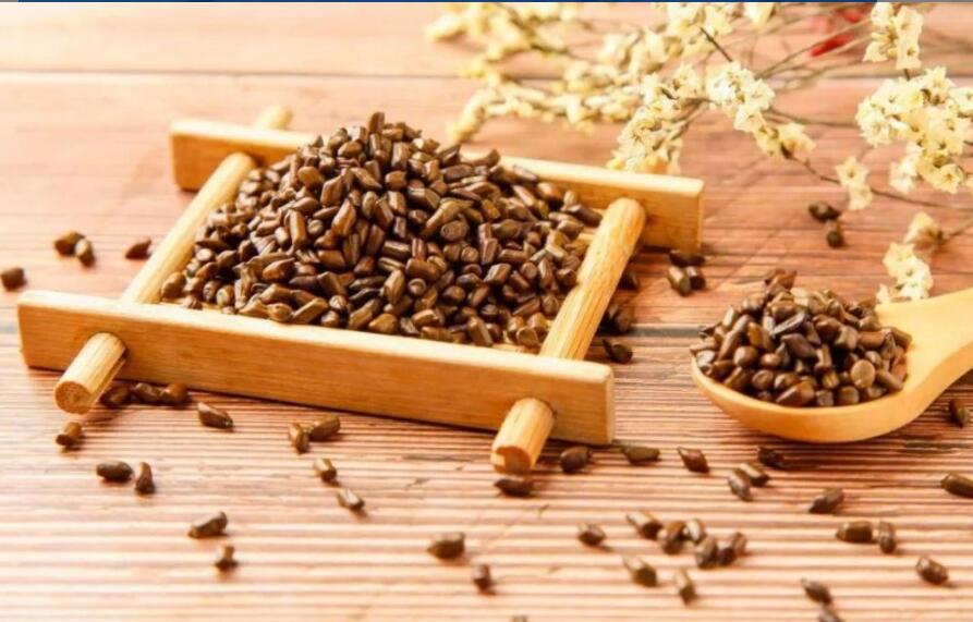 决明子和菊花泡水喝的功效 决明子和菊花泡水喝的功效