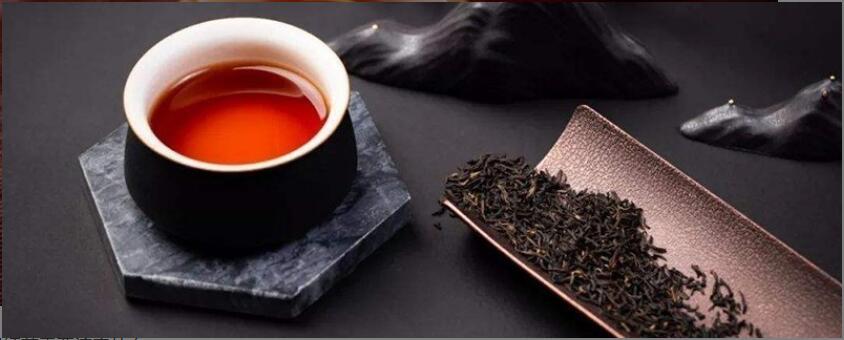 老年人喝红茶的好处 老年人喝红茶的好处