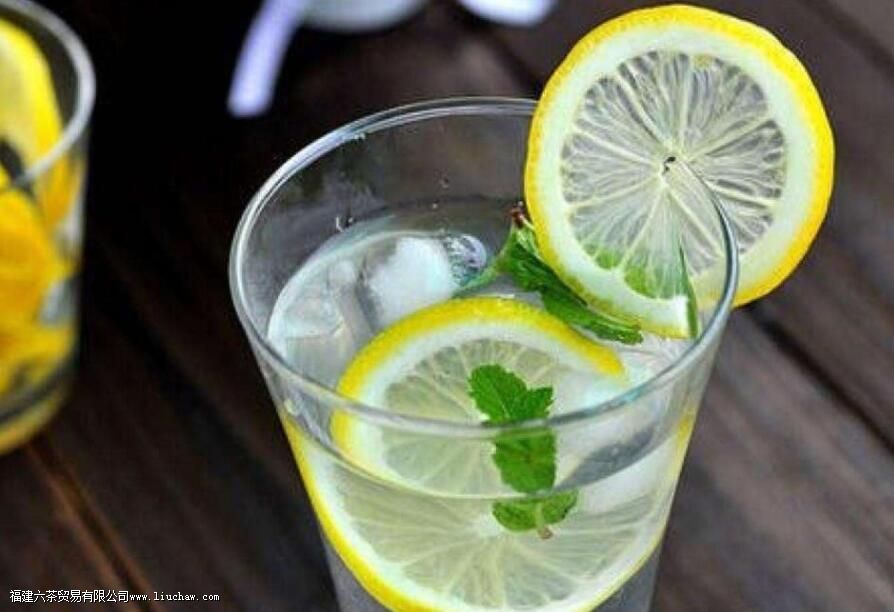 绿柠檬泡水的正确泡法 绿柠檬泡水的正确泡法