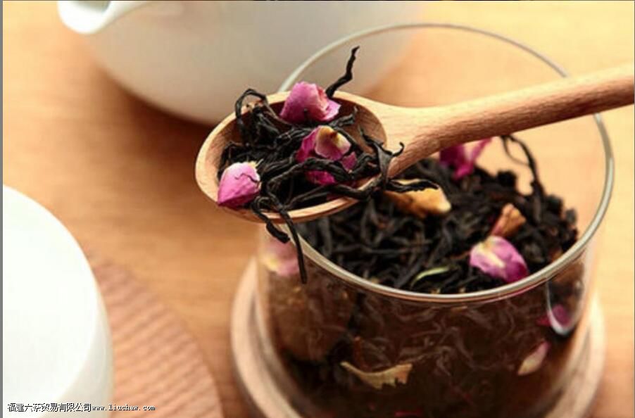 玫瑰红茶的功效与禁忌 玫瑰红茶的功效与禁忌