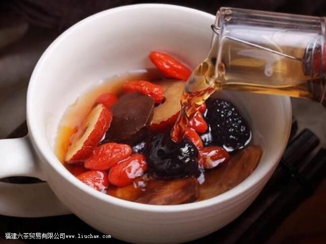 �Ͼ�ͬ�����屦��Ĺ�Ч������