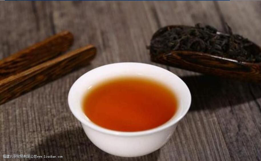 女人喝红茶的功效绿茶影响睡眠吗 女人喝红茶的功效绿茶影响睡眠吗