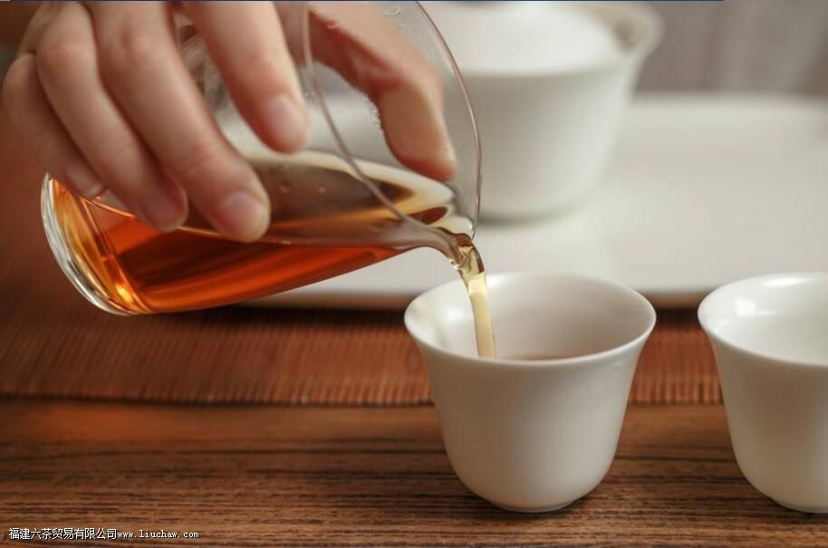 女人喝红茶的功效绿茶影响睡眠吗 女人喝红茶的功效绿茶影响睡眠吗