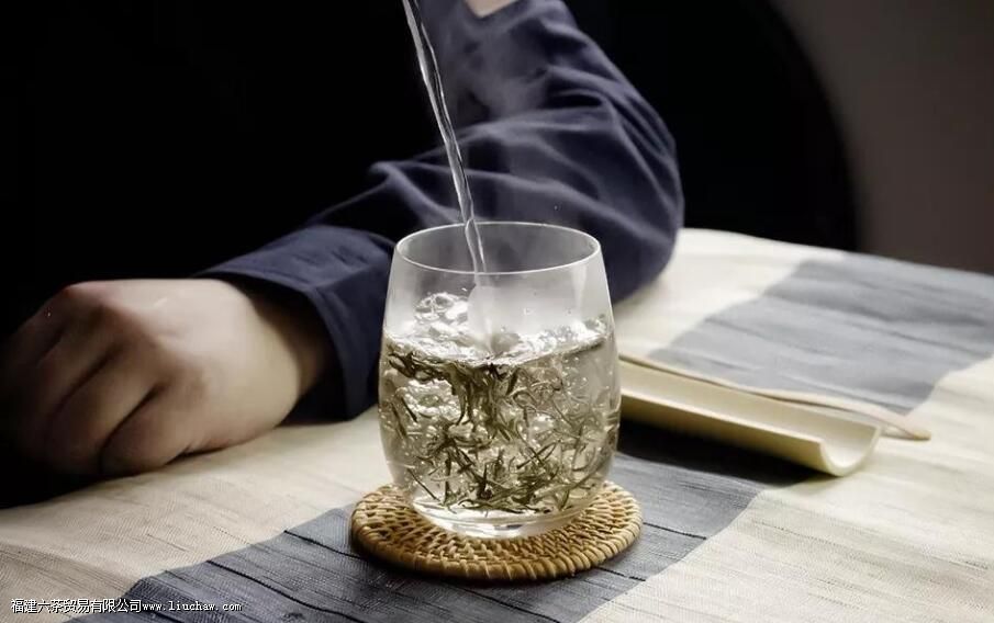 女人可以喝茉莉花茶吗 女人可以喝茉莉花茶吗