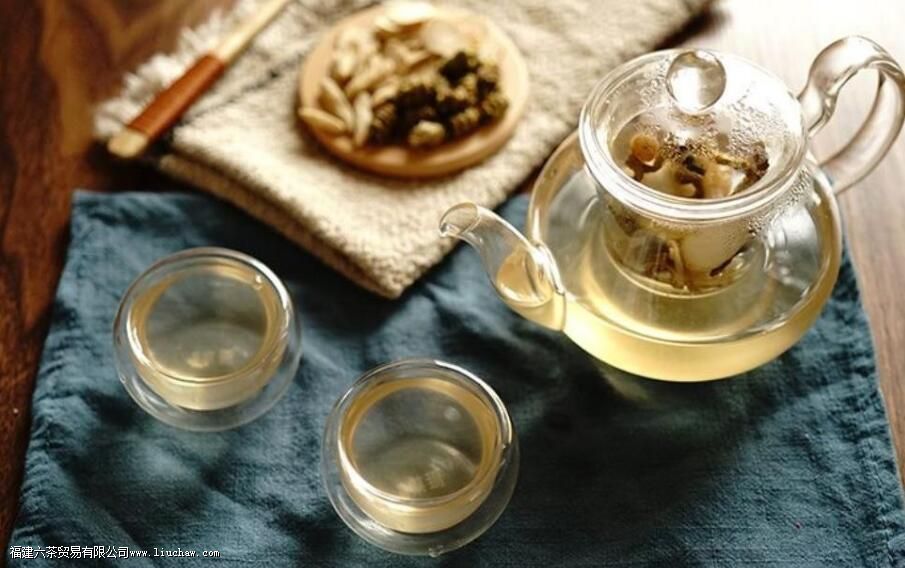 Ů��ÿ�����Ƥʯ���ĺô�