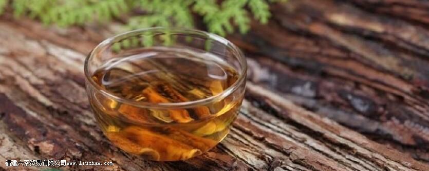 �ѹ�Ӣ�Ӻ�����ˮ�ȵĹ�Ч