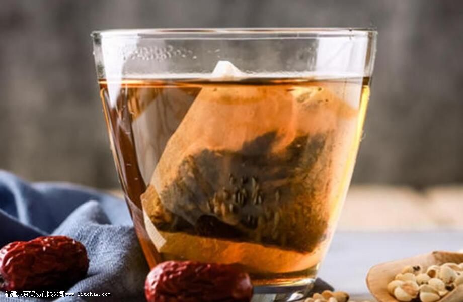 �ѹ�Ӣ�Ӻ�����ˮ�ȵĹ�Ч