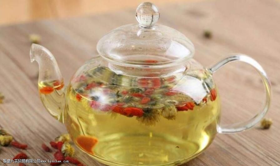 蒲公英菊花枸杞茶的功效与作用 蒲公英菊花枸杞茶的功效与作用