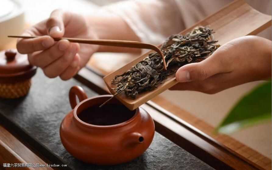 普洱熟茶和生茶的好处与功效 普洱熟茶和生茶的好处与功效