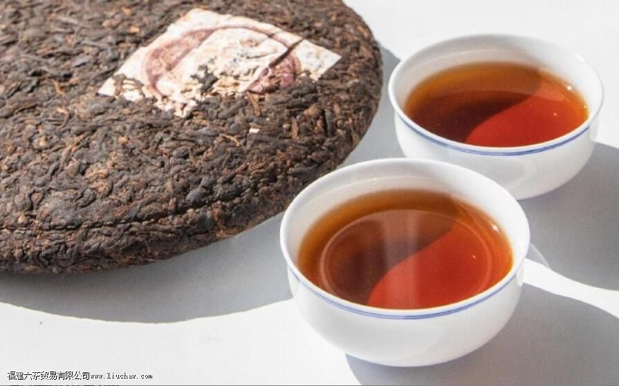 普洱熟茶和生茶的好处与功效 普洱熟茶和生茶的好处与功效