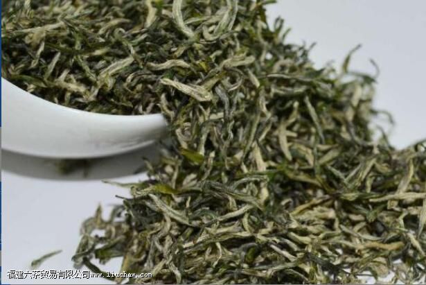 青城雪芽属于什么茶 青城雪芽的功效与作用 青城雪芽属于什么茶 青城雪芽的功效与作用