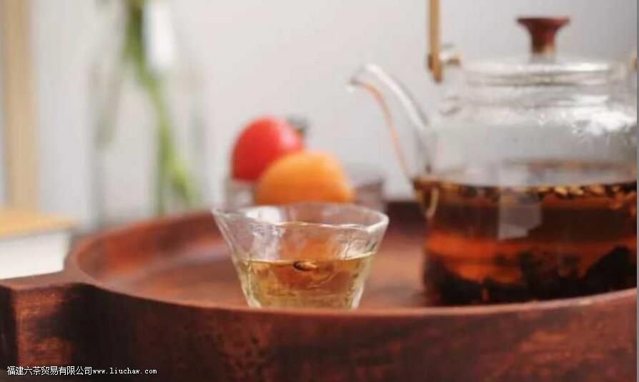 清肠道刮油喝什么茶 清肠道刮油喝什么茶