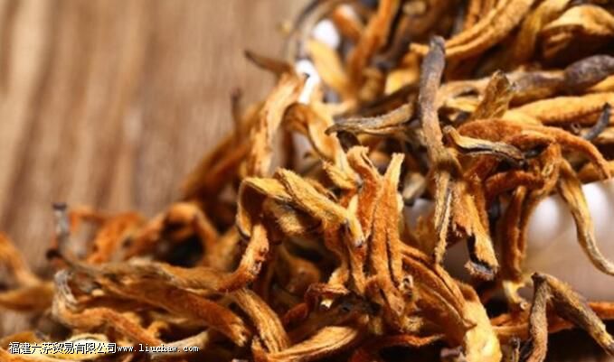 秋冬季抵抗病毒,多喝这两种茶 秋冬季抵抗病毒,多喝这两种茶