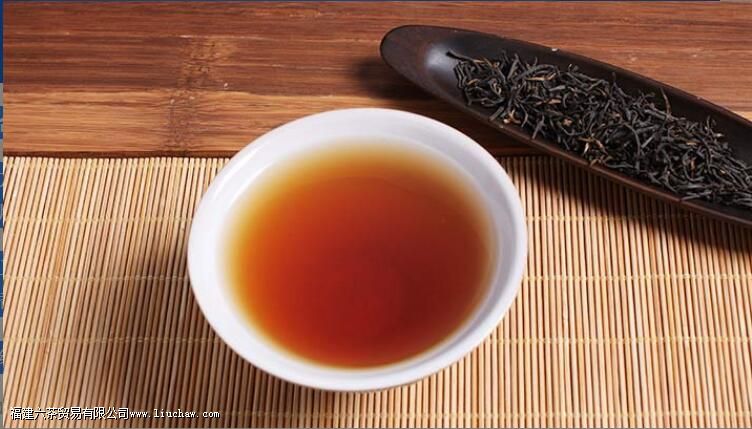 秋天喝茶的好处 秋天喝茶的好处