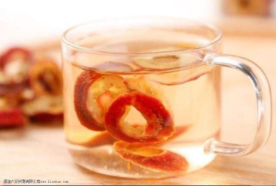 山楂干茶的功效与作用及禁忌 山楂干茶的功效与作用及禁忌