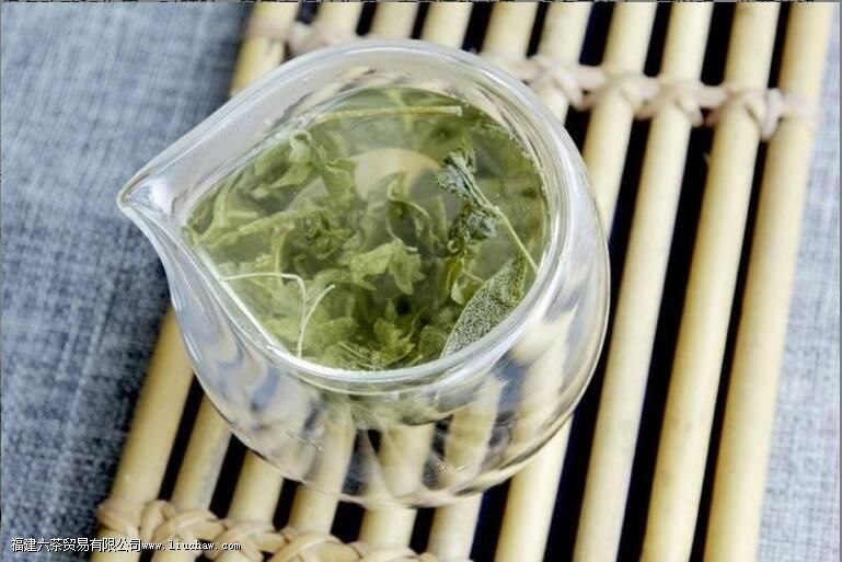 藤茶的功效与作用及禁忌人群 藤茶的功效与作用及禁忌人群
