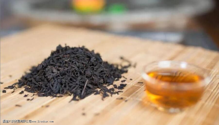 铁观音和大红袍哪个减肥 铁观音和大红袍哪个减肥