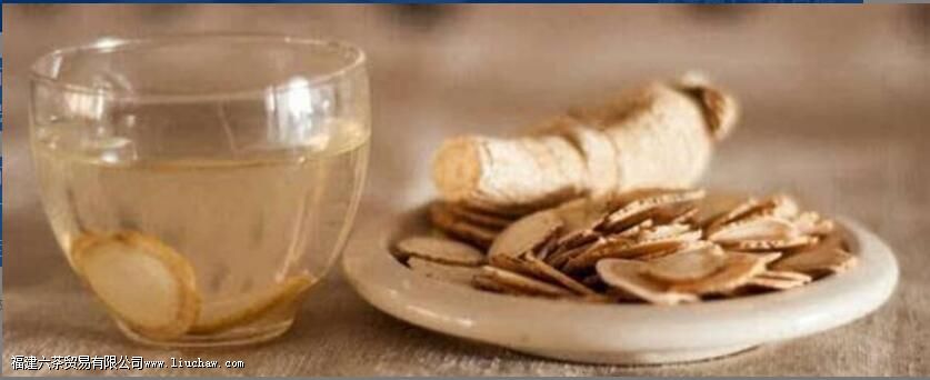 ������ܺͲ�Ҷһ����ˮ����