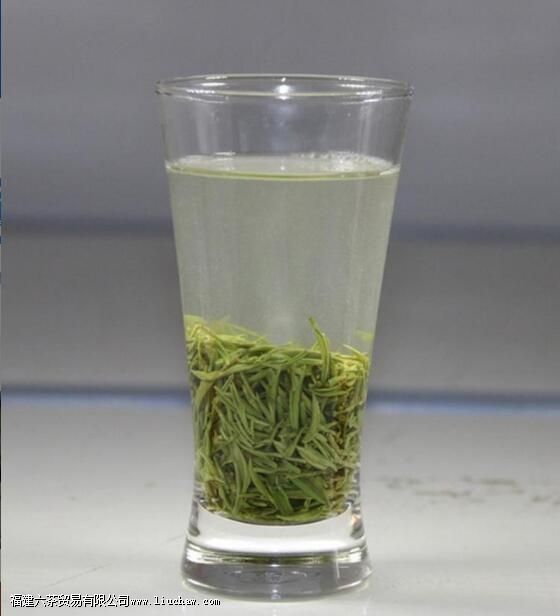 信阳毛尖的功效及禁忌 信阳毛尖的功效及禁忌