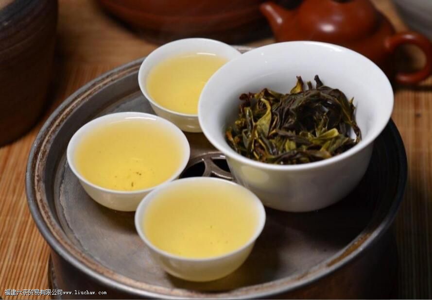 鸭屎香茶的功效与作用禁忌 鸭屎香茶的功效与作用禁忌