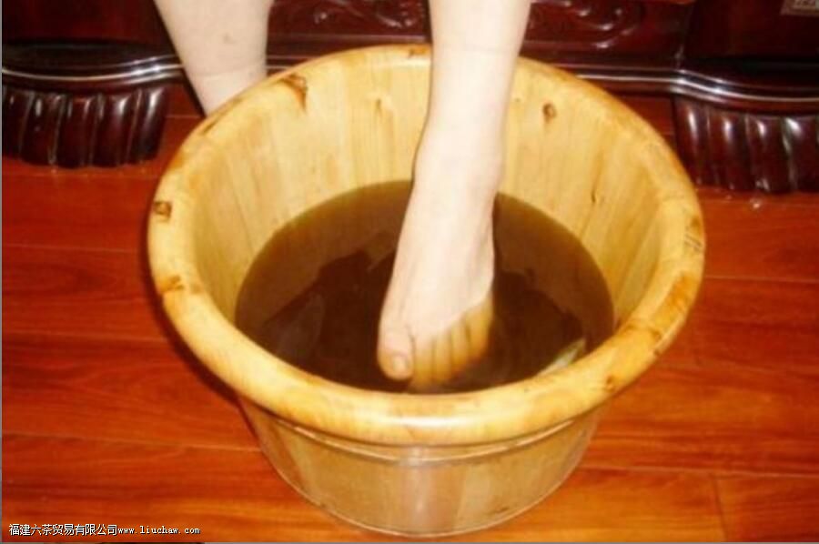 �κͲ�Ҷ�ݽŵĺô�