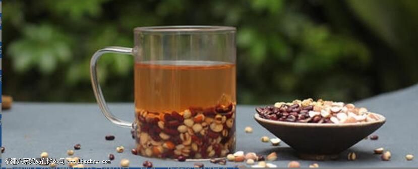 薏米赤小豆芡实的功效 薏米赤小豆芡实的功效