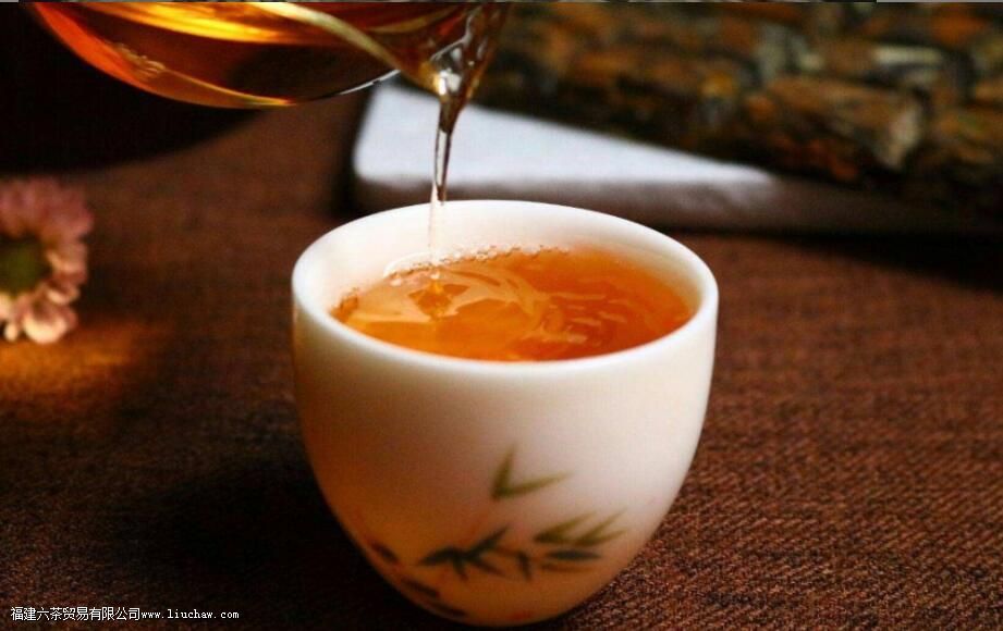 �¹�ײ�Ĺ�Ч