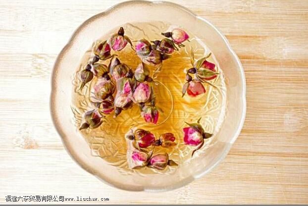 月季花茶的功效与作用及禁忌 月季花茶的功效与作用及禁忌