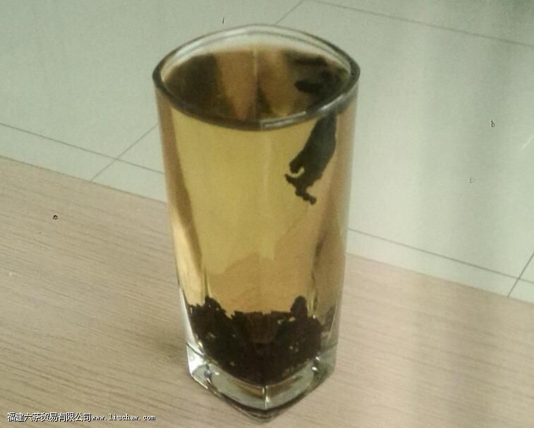 长期喝黑乌龙茶会怎样 长期喝黑乌龙茶会怎样