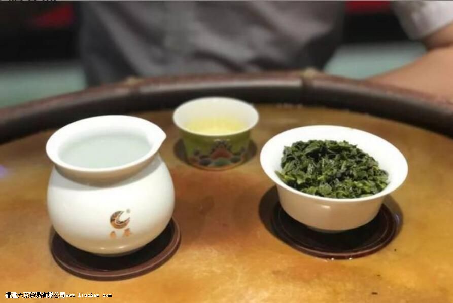 长期喝铁观音的好处 长期喝铁观音的好处