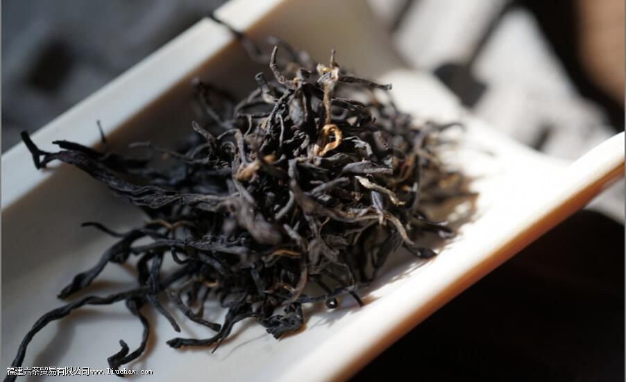 ��ɽС��Ұ��Ĺ�Ч