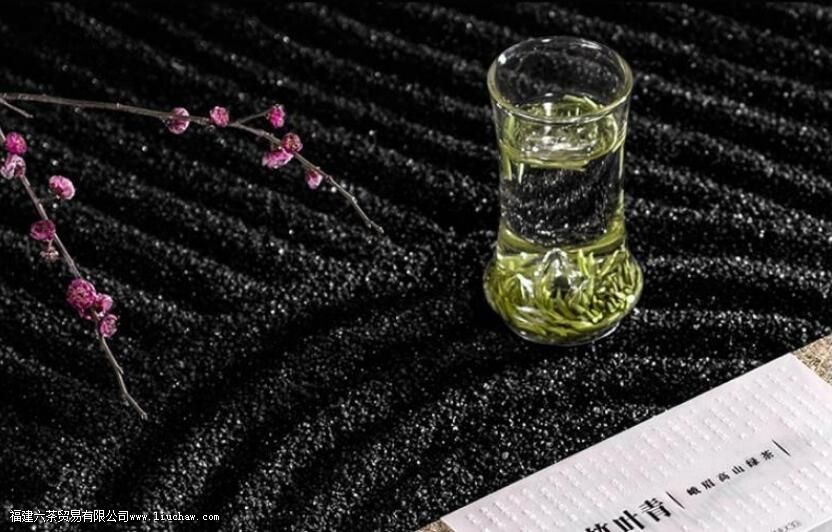 ��Ҷ����ˮ�ȵĹ�Ч������