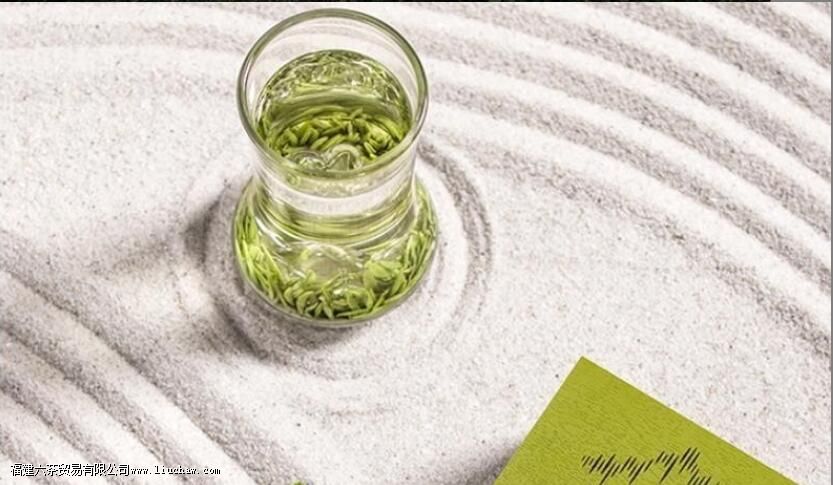 ��Ҷ����ˮ�ȵĹ�Ч������