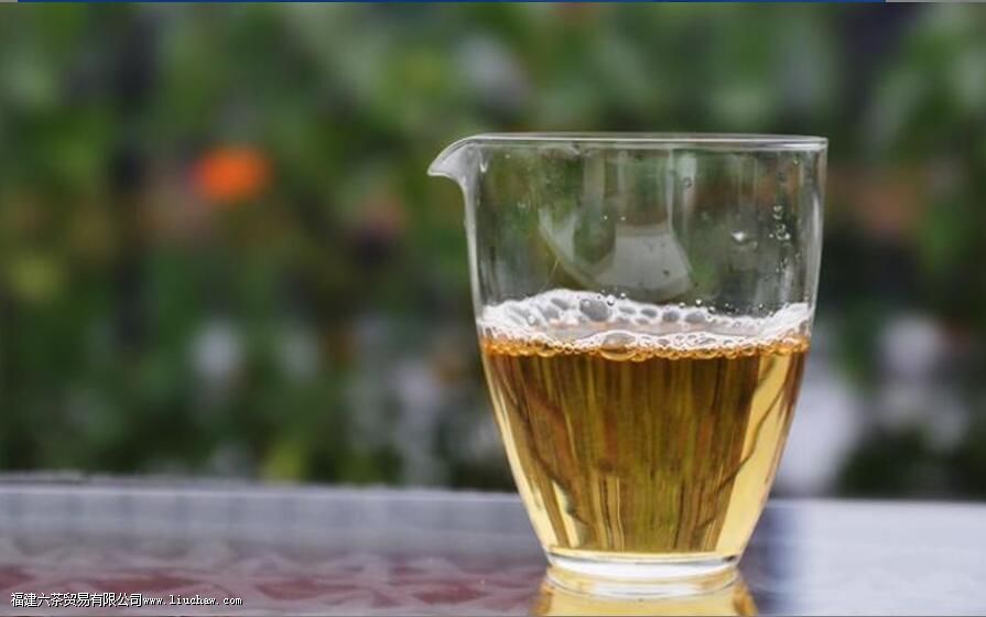 ���ײ�����������ڰײ����ɫ�����ֵܷ�����